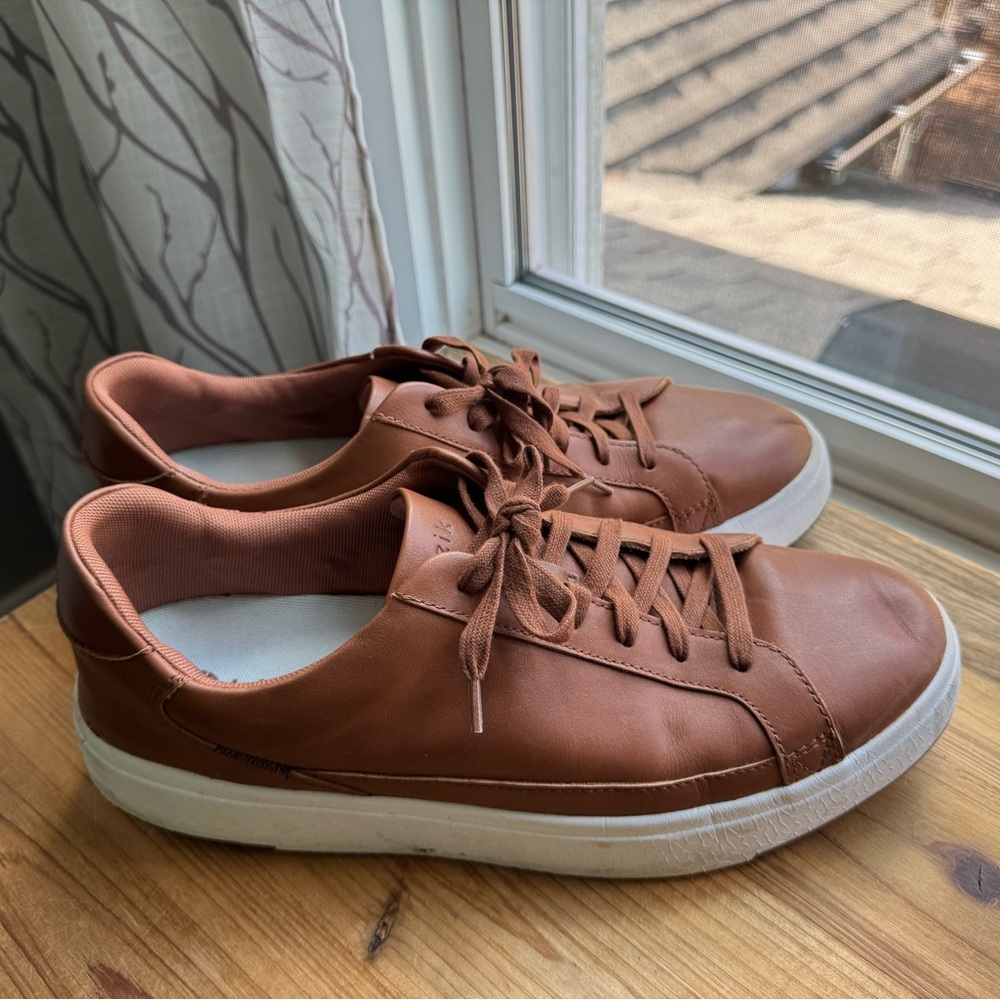 Kizik Vegas Cognac leather sneakers 13 Wide